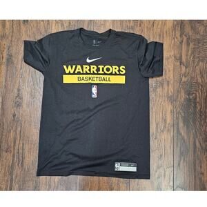 Nike Dri Fit Tee Size Medium Black yellow